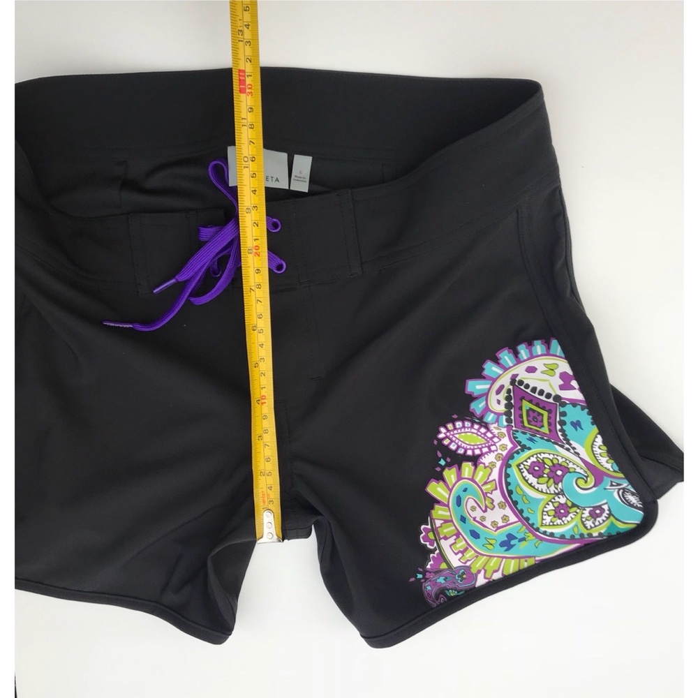 Athleta Shorts - Picture 4 of 8